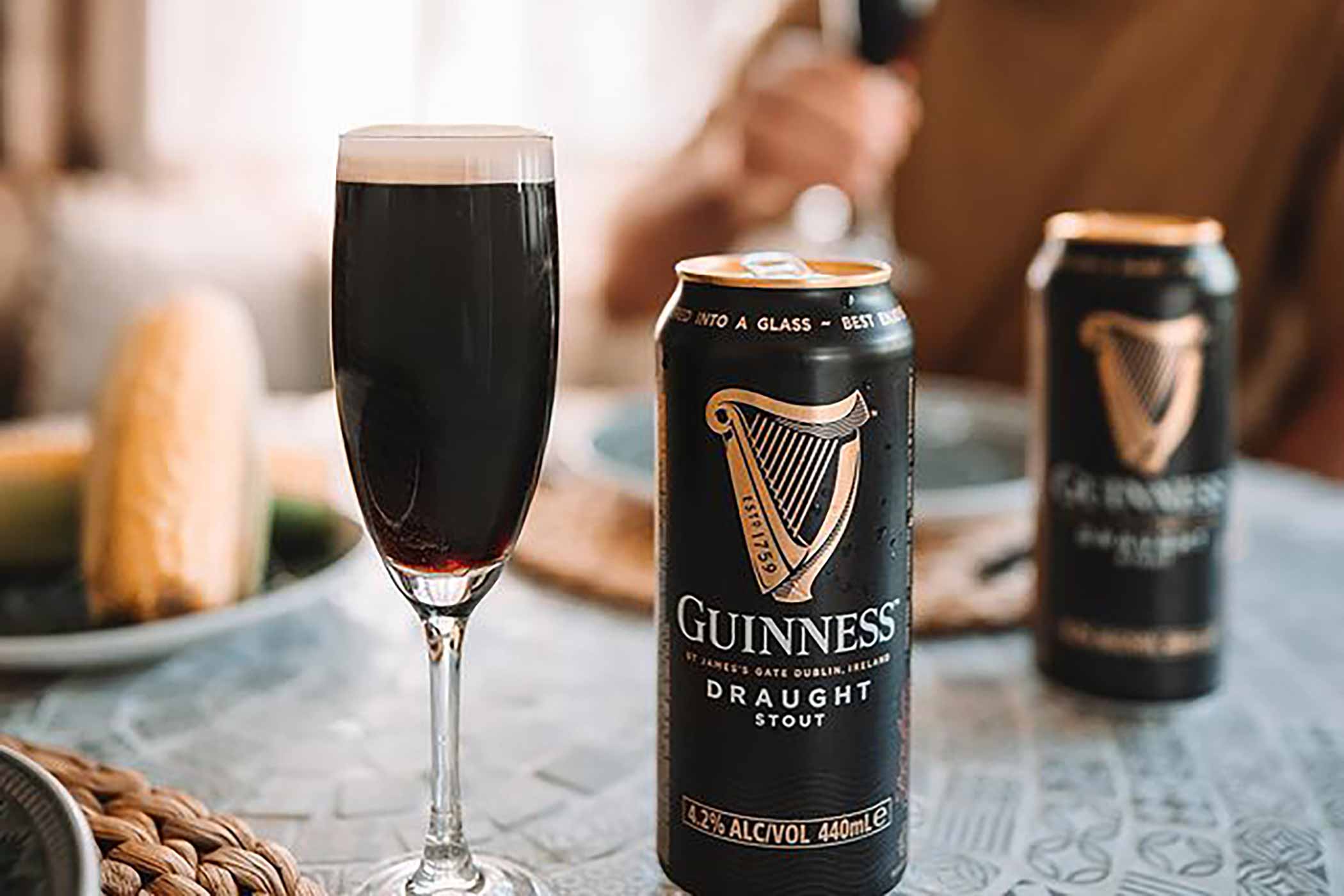 Guinness can product photo